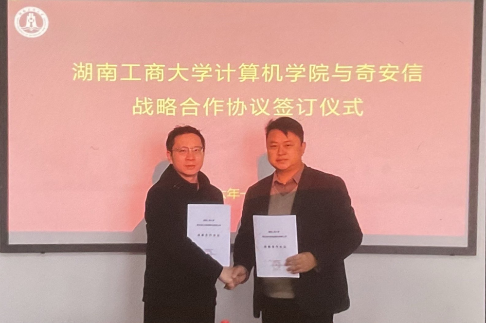 181813905bfd5c4c9236974b74f1a121